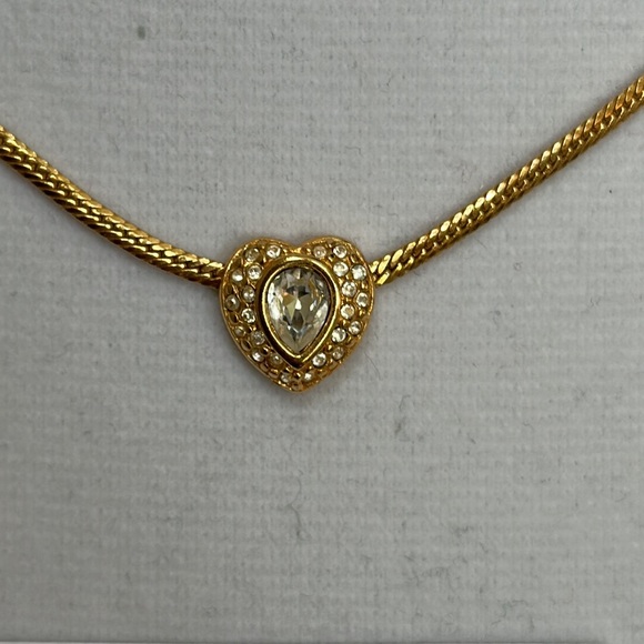 Vintage Swarovski (S.A.L.) Heart Necklace & Earrings - Picture 3 of 15